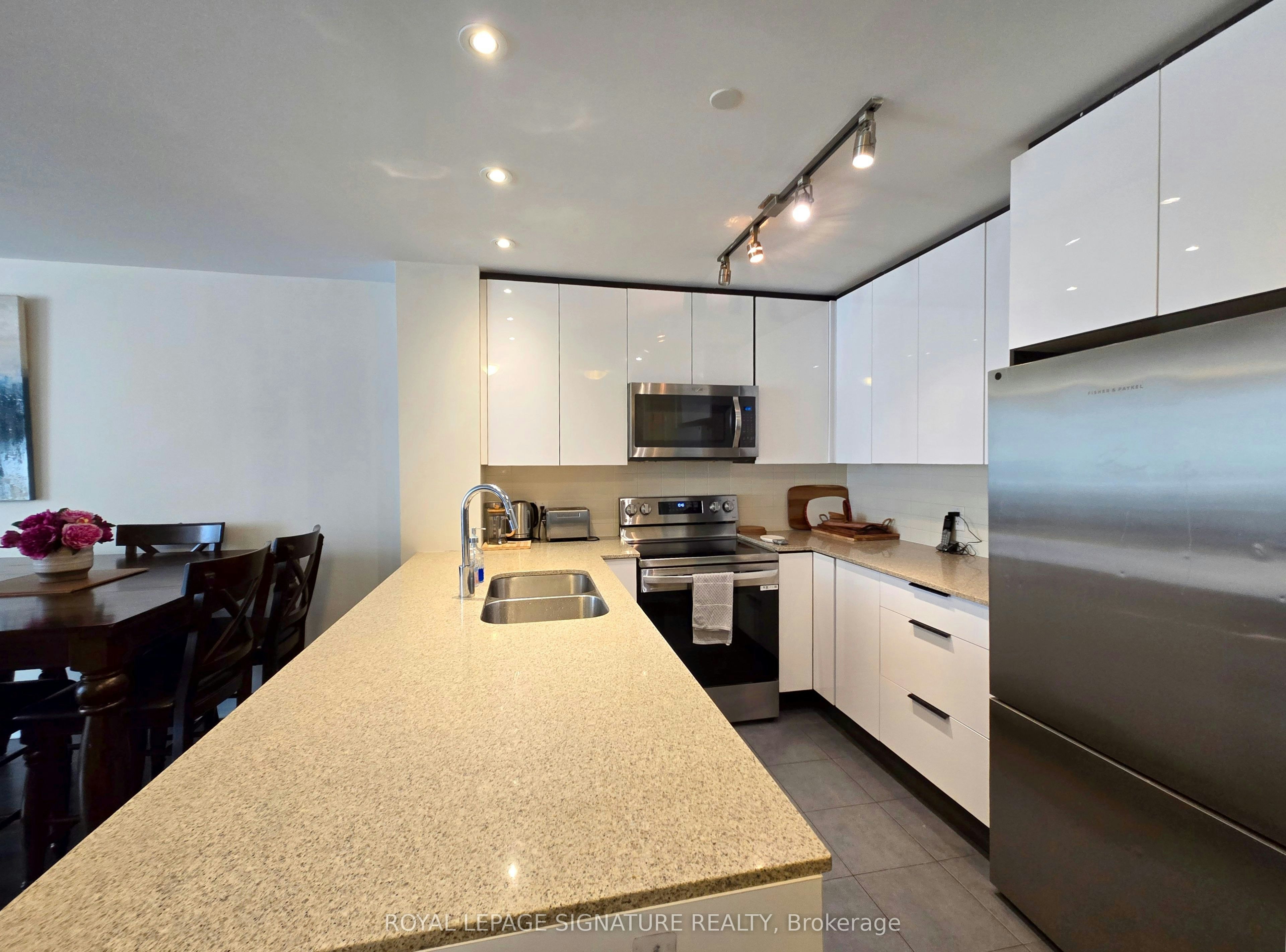 108-5025 Four Springs Avenue, Mississauga, ON, L5R 0G5 - 10
