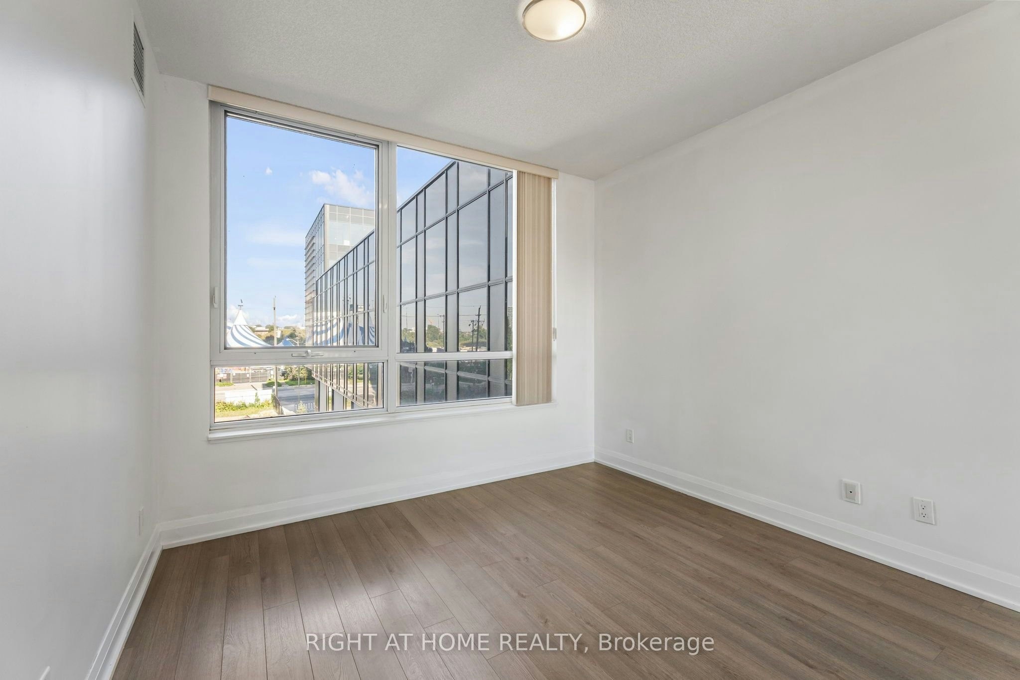 309-56 Annie Craig Drive, Toronto, ON, M8V 0C5 - 29