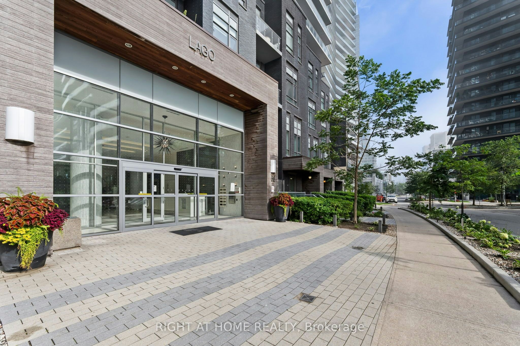 309-56 Annie Craig Drive, Toronto, ON, M8V 0C5 - 5