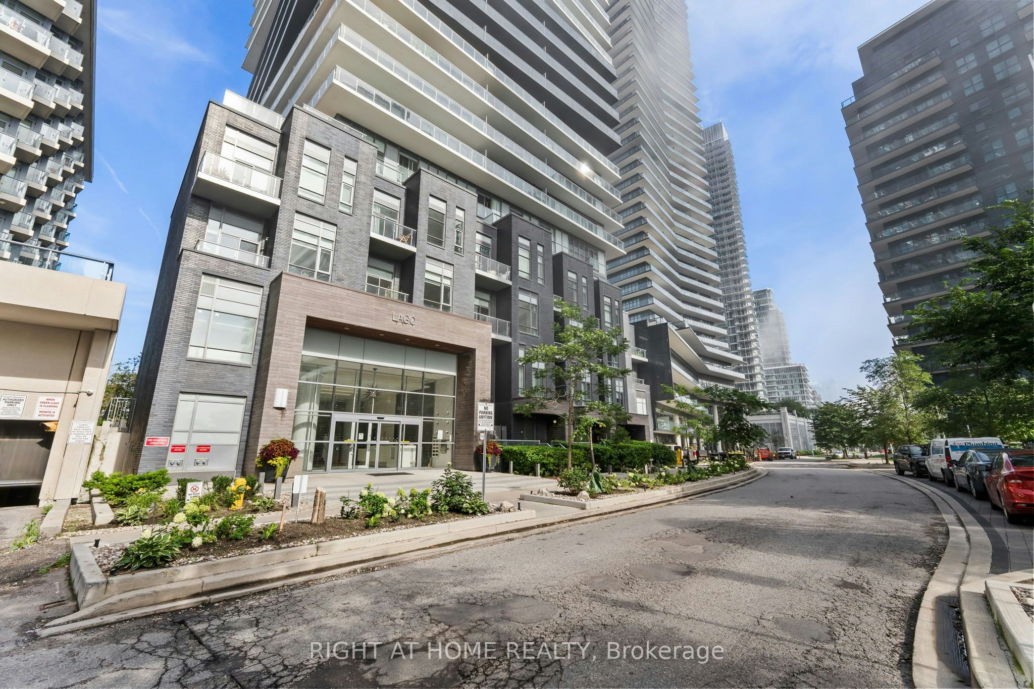 309-56 Annie Craig Drive, Toronto, ON, M8V 0C5 - 3