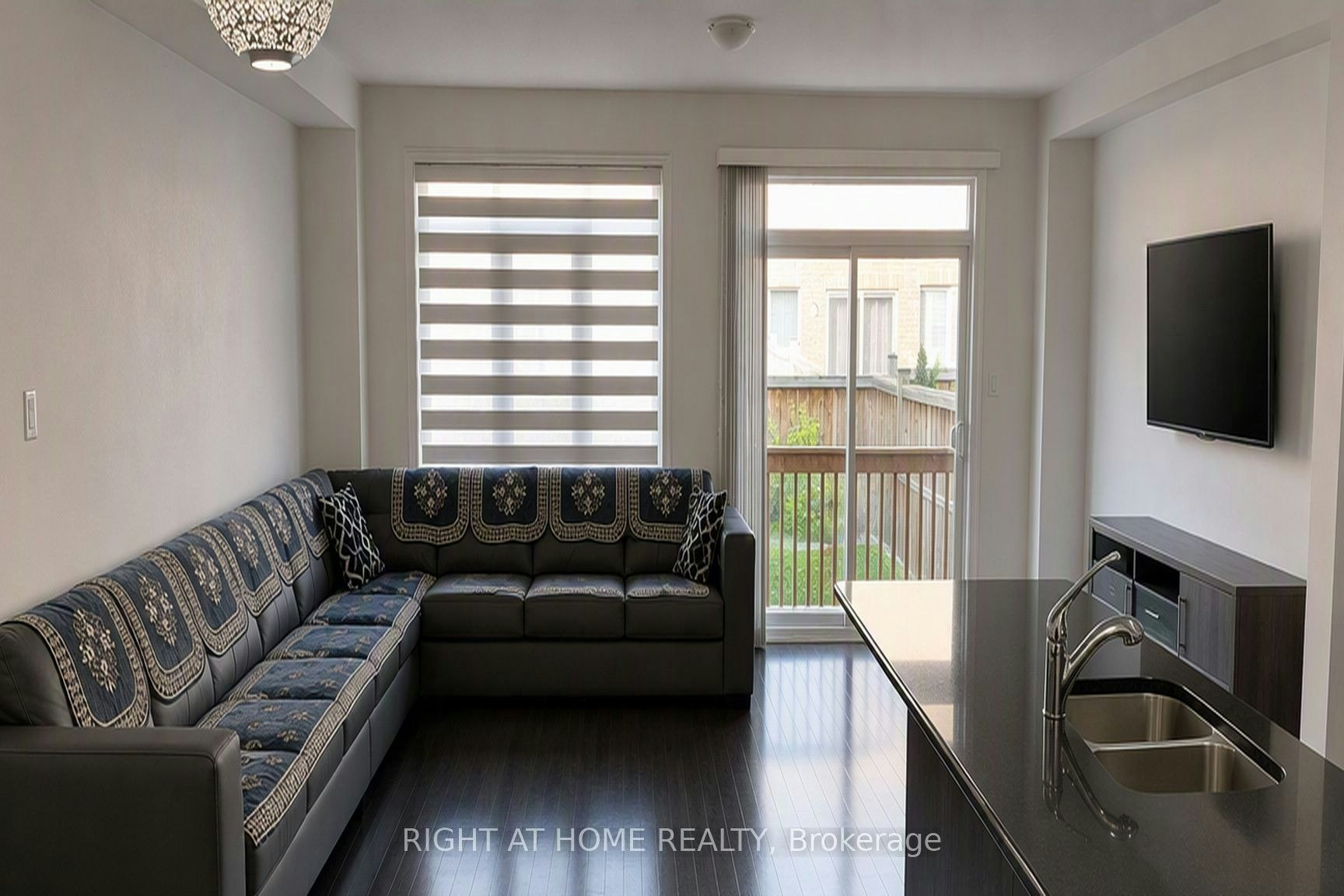7 Little Britain Crescent, Brampton, ON, L6Y 6A9 - 3