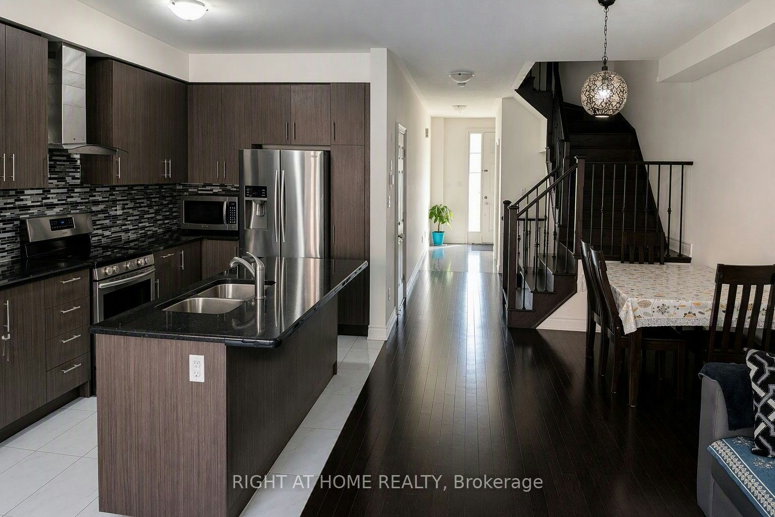 7 Little Britain Crescent, Brampton, ON, L6Y 6A9 - 2