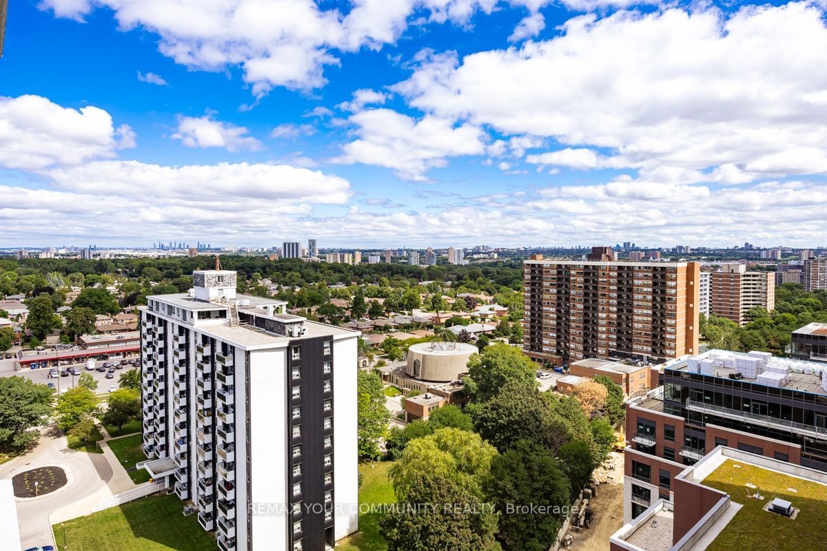 1722-4010 Eglinton Avenue, Toronto, ON, M9A 0G5 - 7