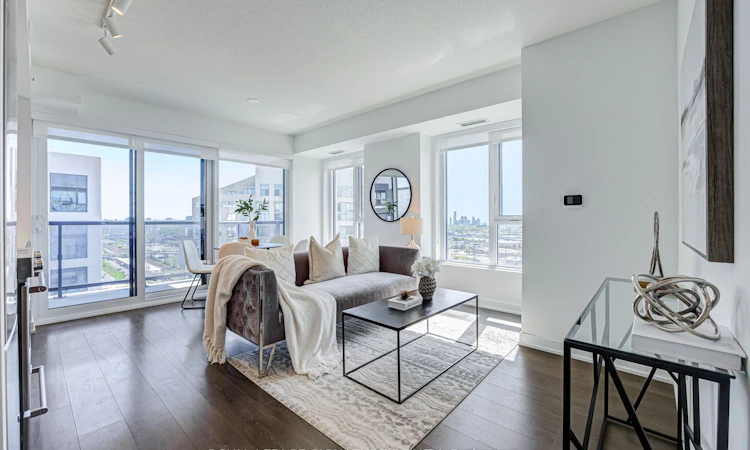 2008-30 Samuel Wood Way