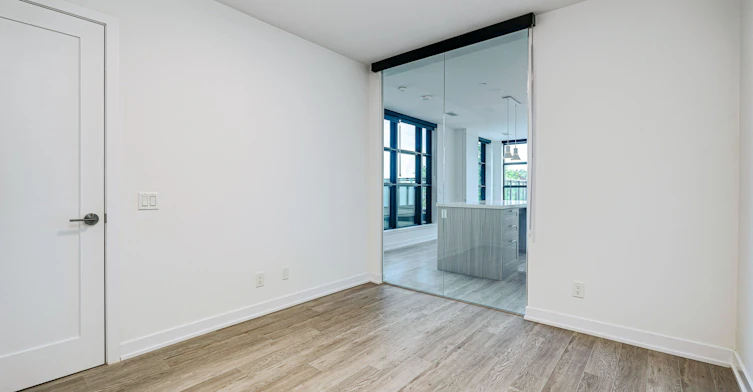 408-2946 Dundas Street W, Toronto, ON, M6P 1Y8 - 12