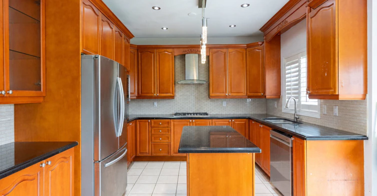 Main & 2nd-92 Edenbrook Hill Drive, Brampton, ON, L7A 2N7 - 10