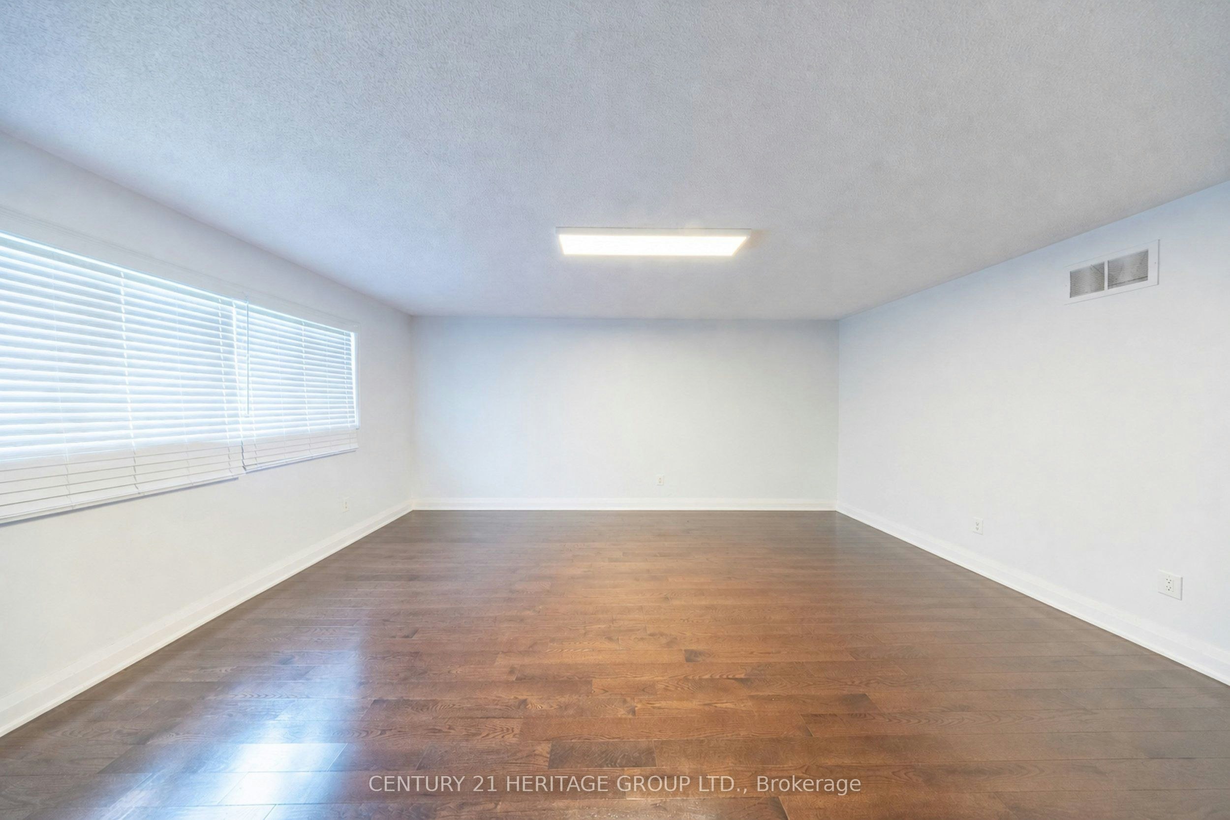 Main & 2nd-92 Edenbrook Hill Drive, Brampton, ON, L7A 2N7 - 24