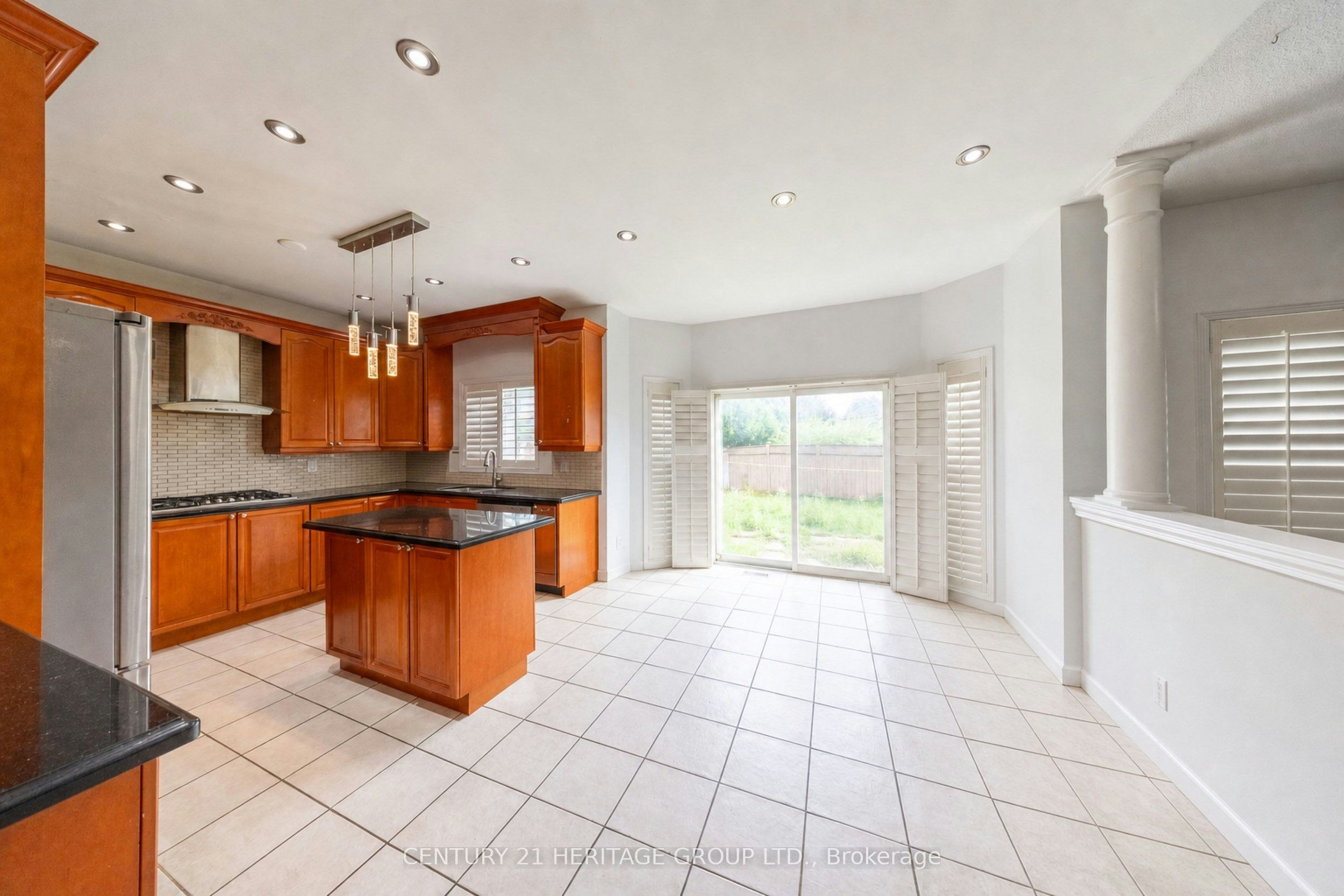 Main & 2nd-92 Edenbrook Hill Drive, Brampton, ON, L7A 2N7 - 11