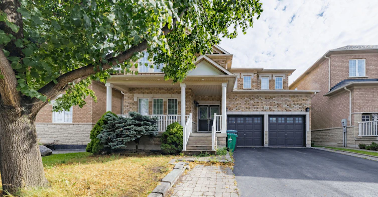 Main & 2nd-92 Edenbrook Hill Drive, Brampton, ON, L7A 2N7