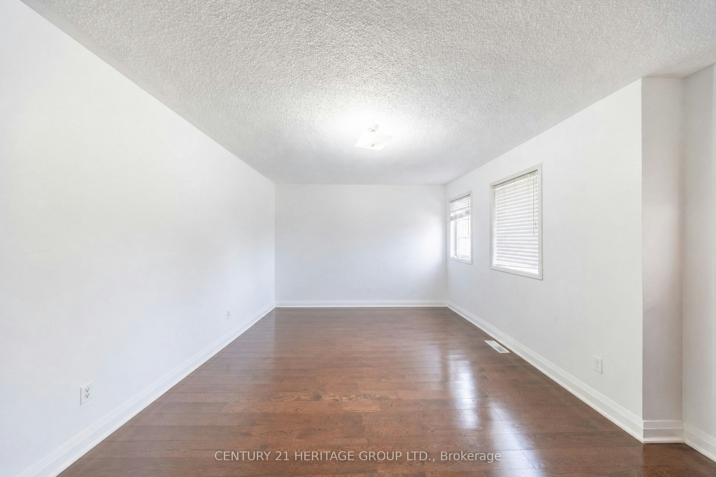 Main & 2nd-92 Edenbrook Hill Drive, Brampton, ON, L7A 2N7 - 20