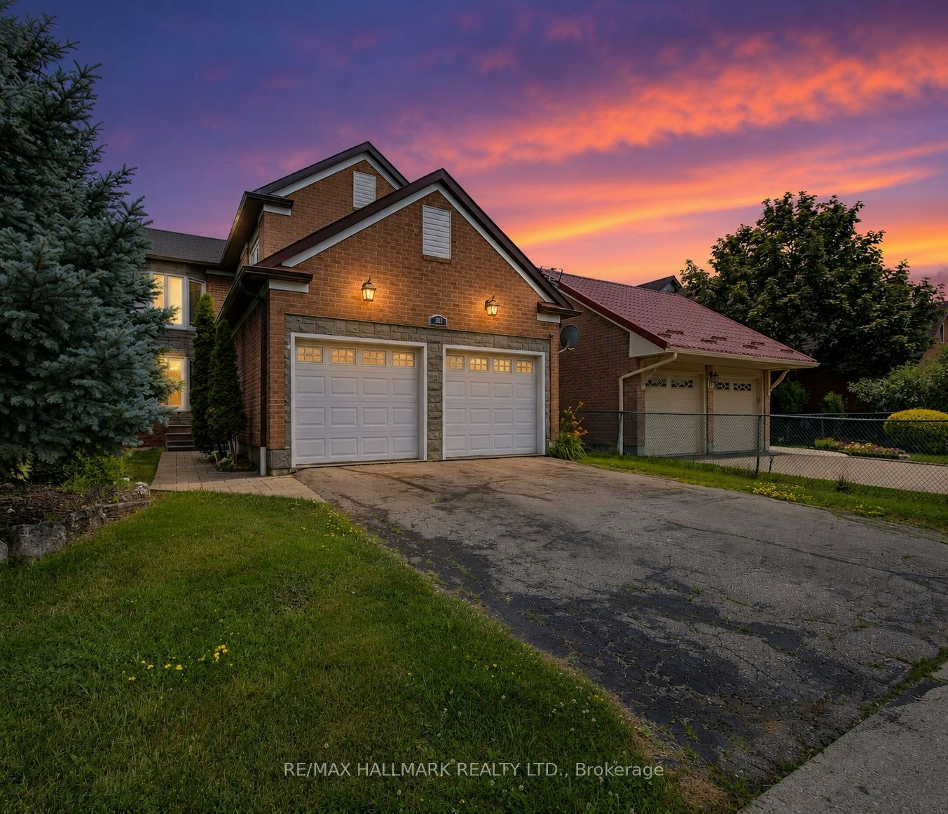 329 Kingsbridge Garden Circle, Mississauga, ON, L5R 1K9