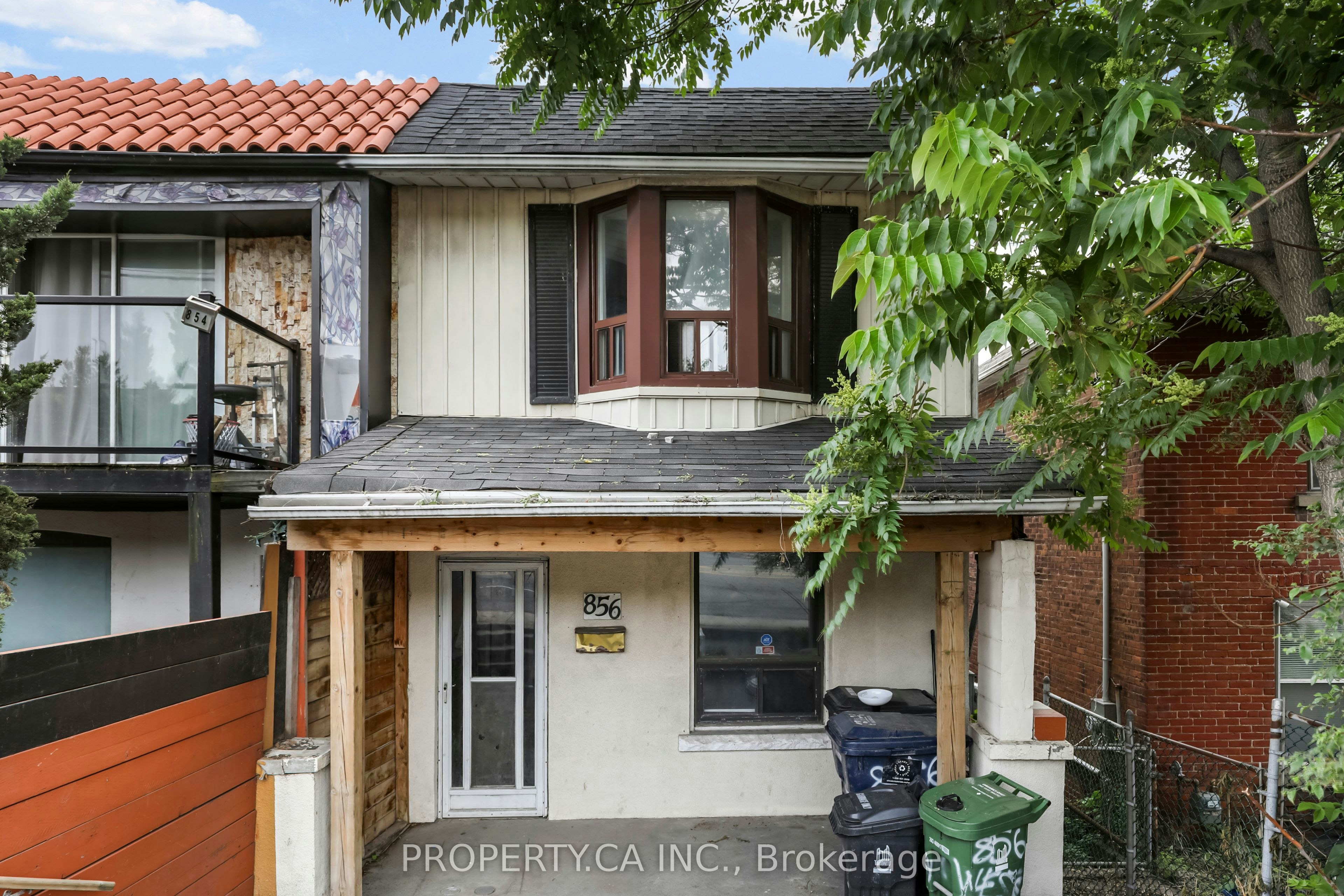 856 Weston Road, Toronto, ON, M6N 3R5