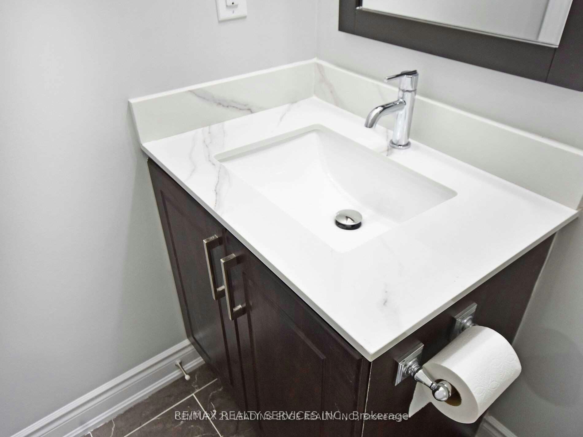 13 Frampton Road, Brampton, ON, L7A 4E1 - 11