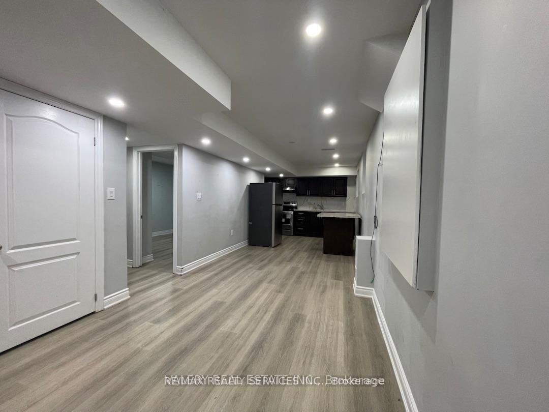 13 Frampton Road, Brampton, ON, L7A 4E1 - 2