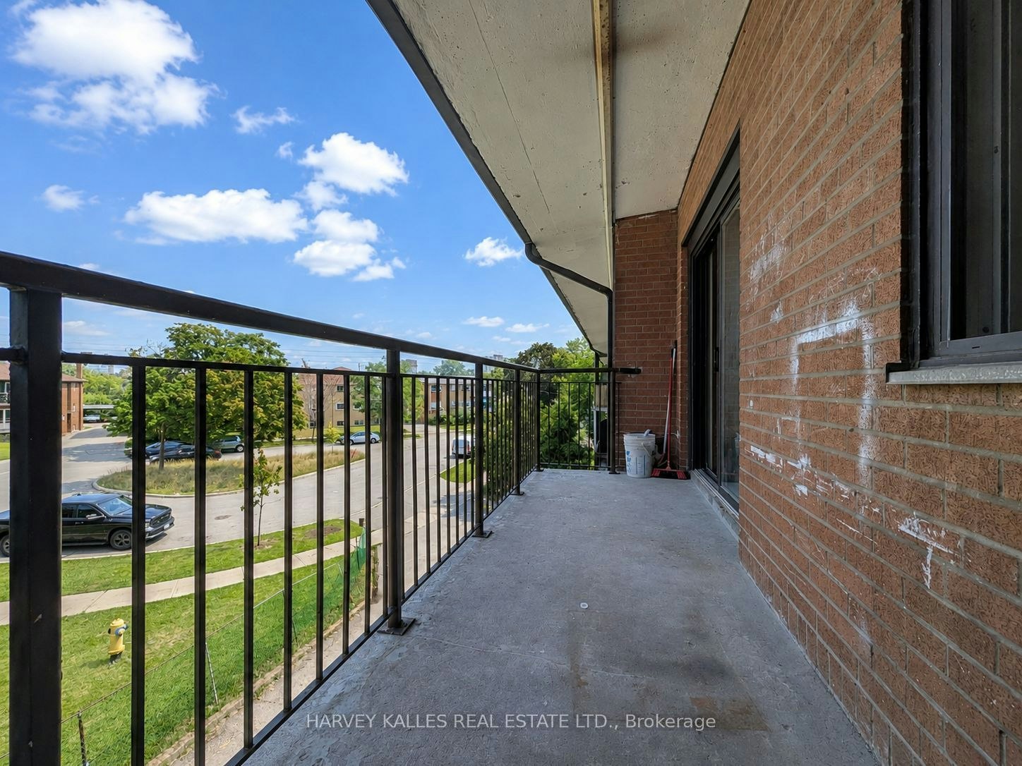 305-80 Blackfriar Avenue, Toronto, ON, M9R 3S9 - 23
