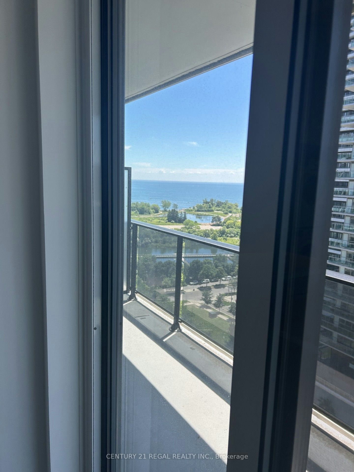 1103-70 Annie Craig Drive, Toronto, ON, M8V 0G2 - 7