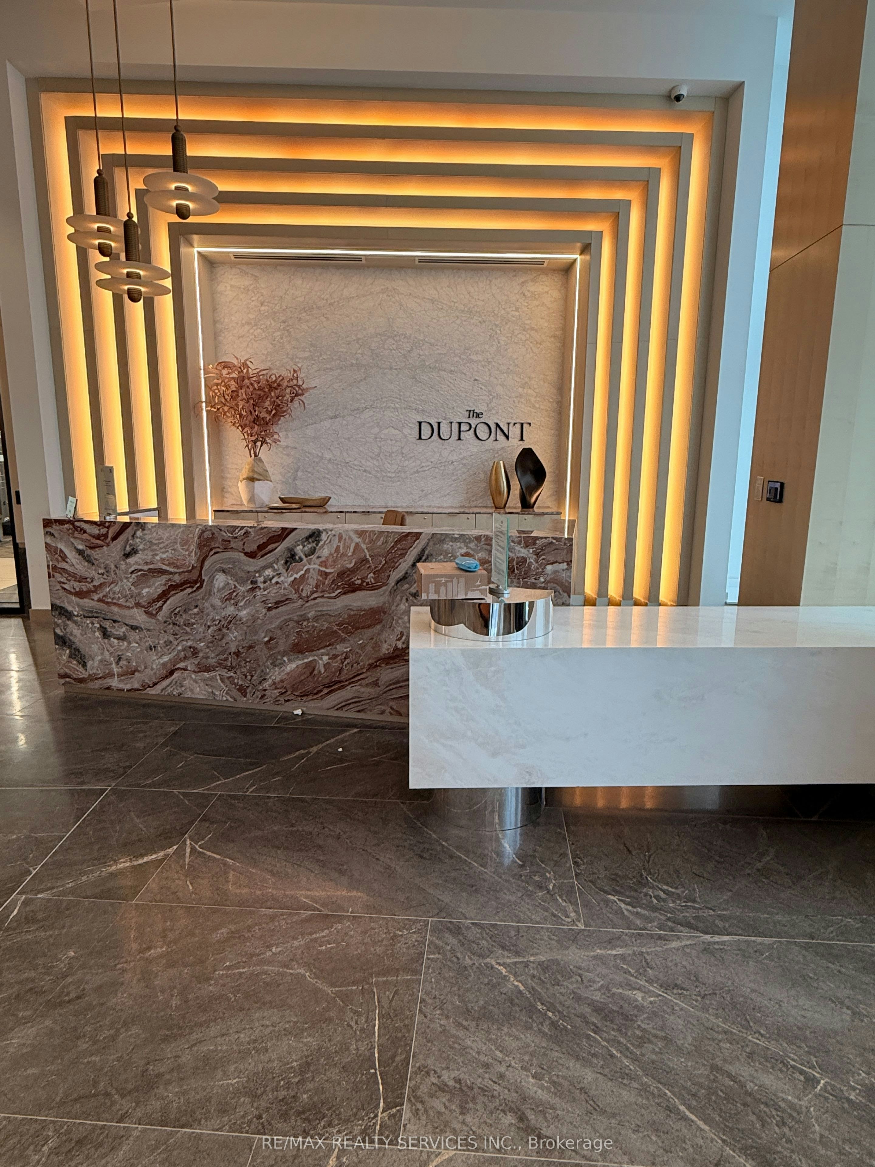 434-858 Dupont Street, Toronto, ON, N6G 0C1 - 7