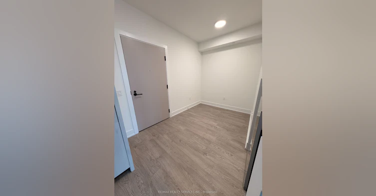 434-858 Dupont Street, Toronto, ON, N6G 0C1 - 11