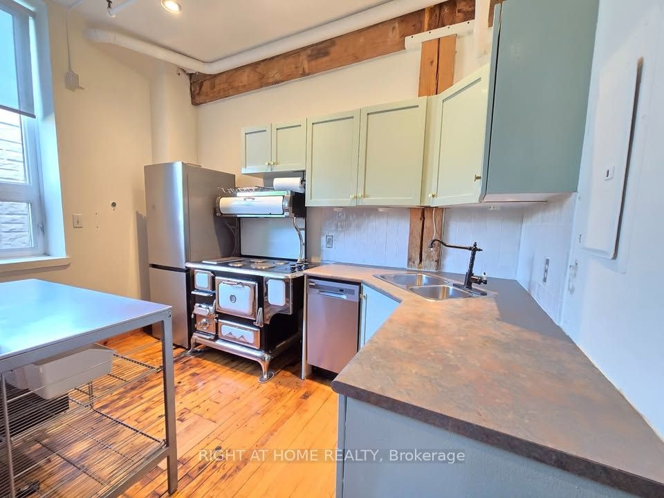 12-121 Prescott Avenue, Toronto, ON, M6N 3G8 - 8
