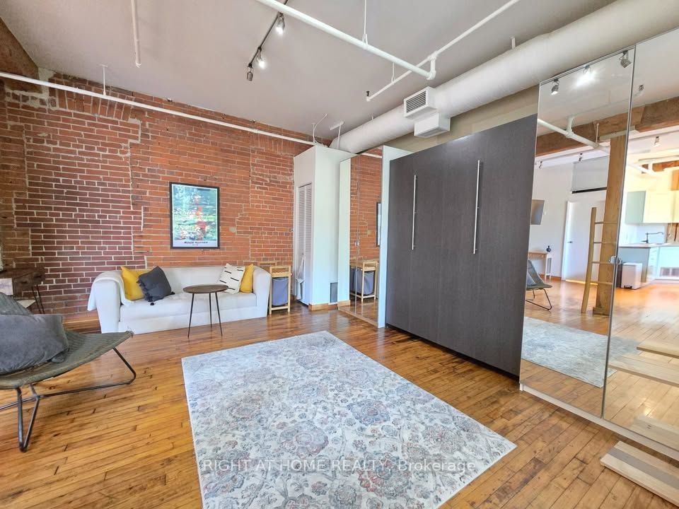 12-121 Prescott Avenue, Toronto, ON, M6N 3G8 - 17