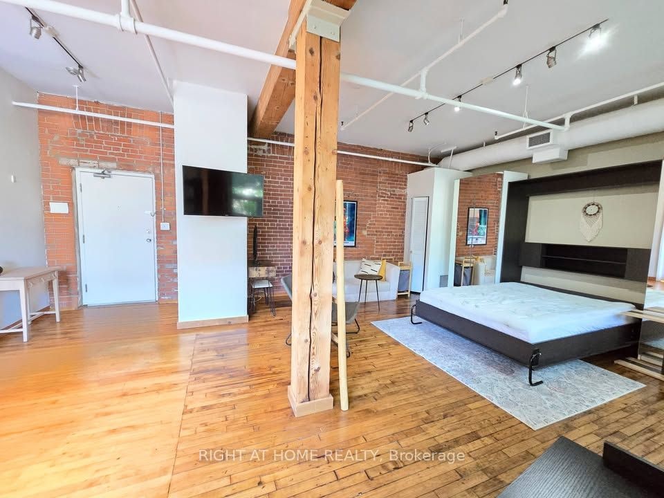 12-121 Prescott Avenue, Toronto, ON, M6N 3G8 - 12
