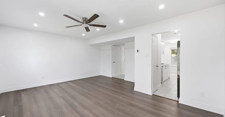 94-1020 Central Park Drive, Brampton, ON, L6S 3J5 - 12
