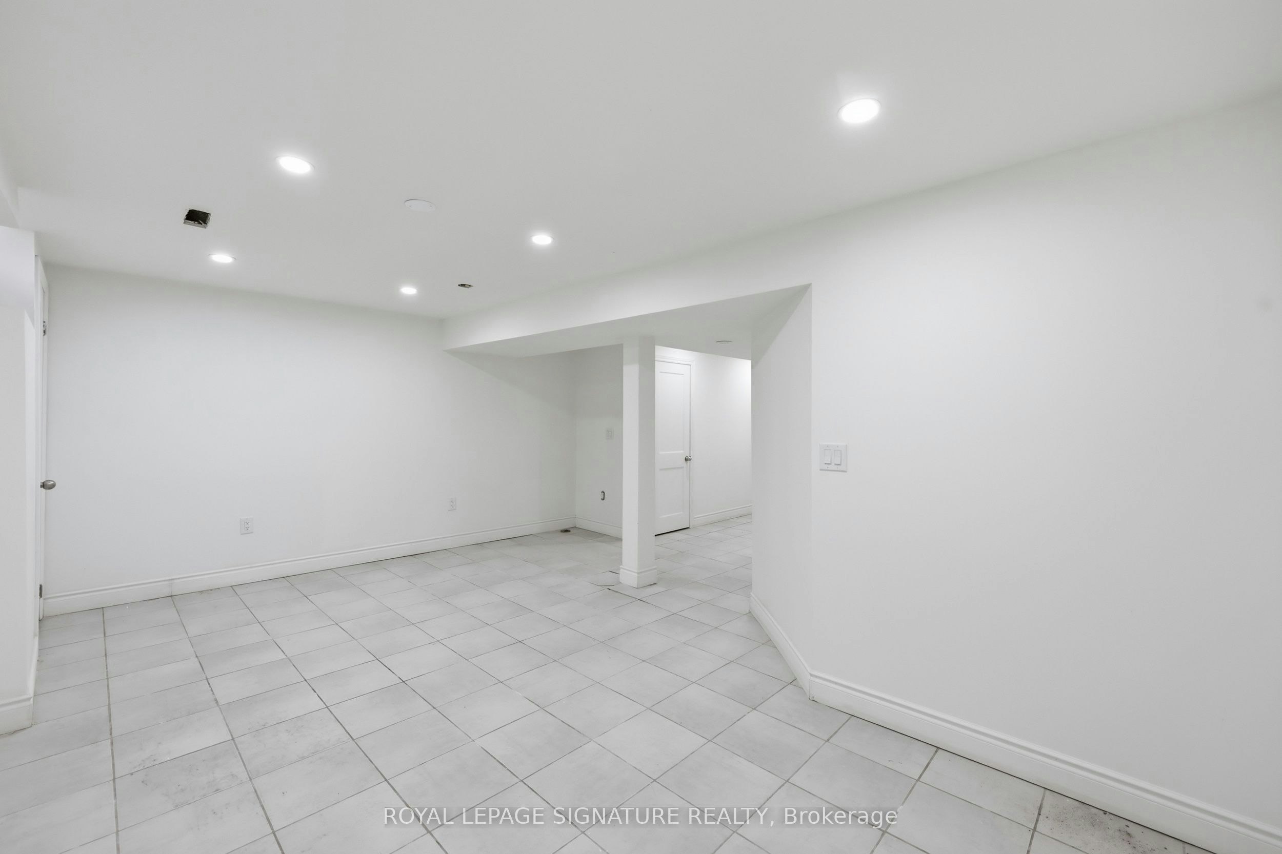 94-1020 Central Park Drive, Brampton, ON, L6S 3J5 - 24