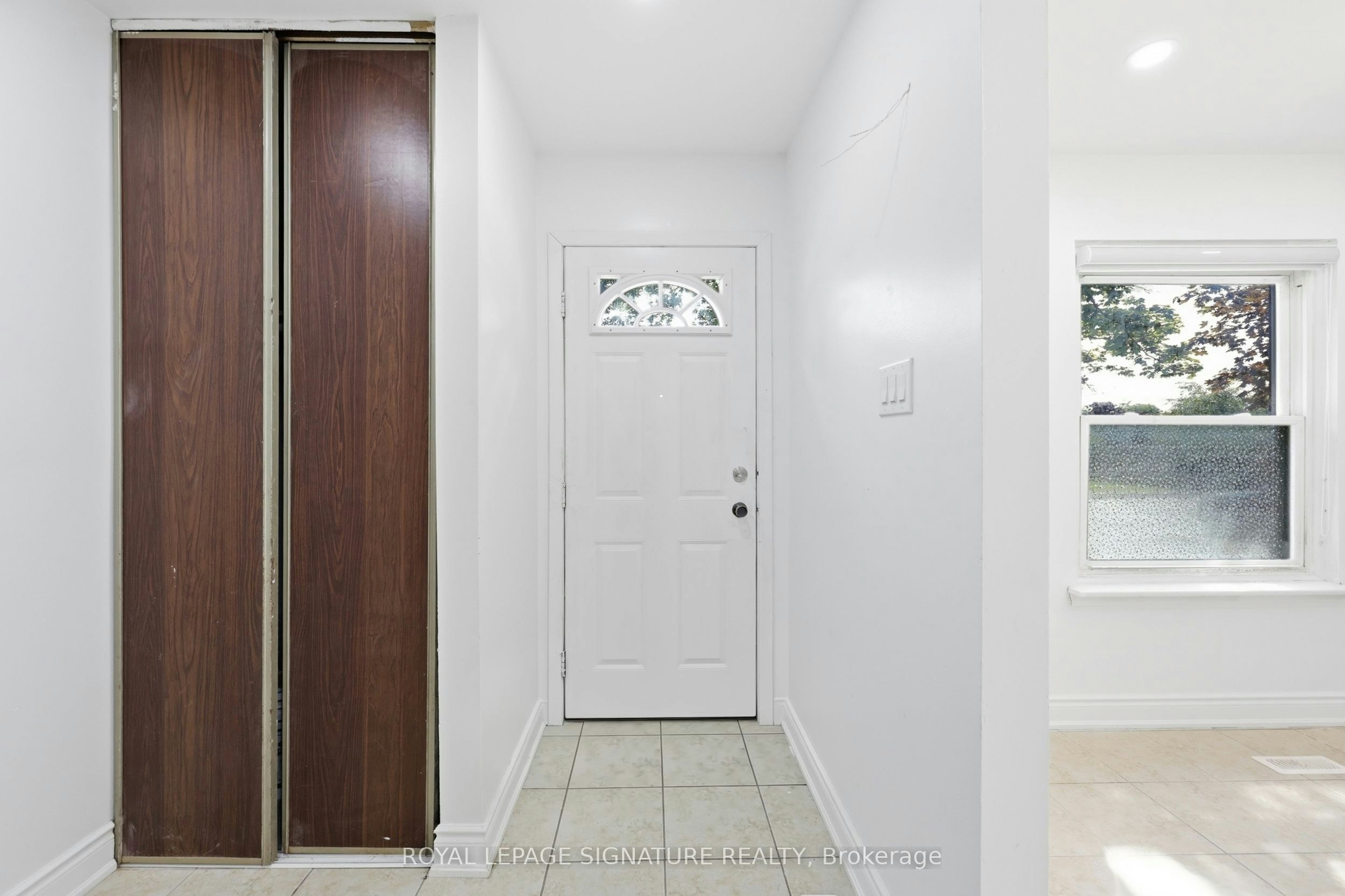 94-1020 Central Park Drive, Brampton, ON, L6S 3J5 - 6