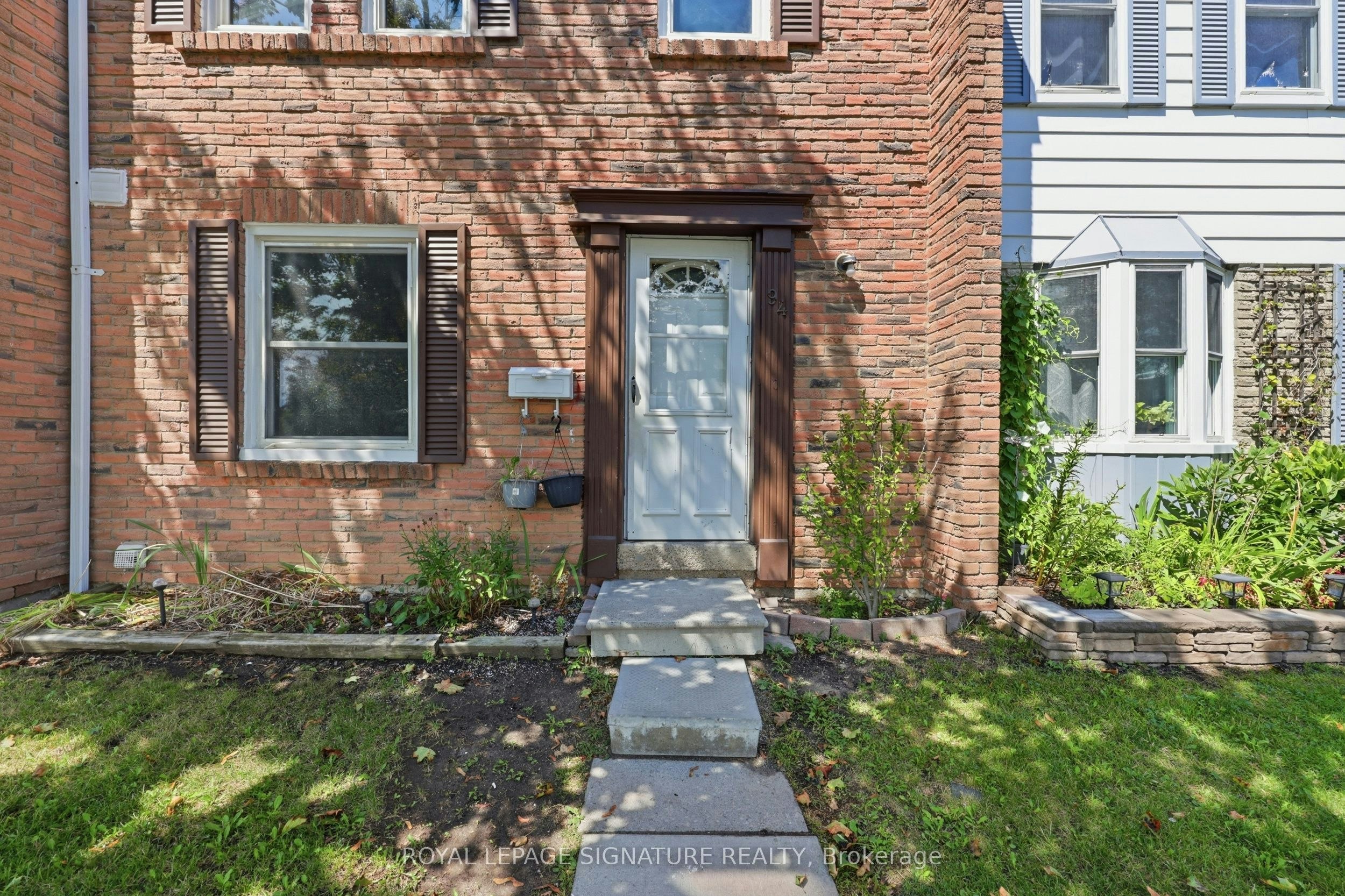 94-1020 Central Park Drive, Brampton, ON, L6S 3J5 - 3