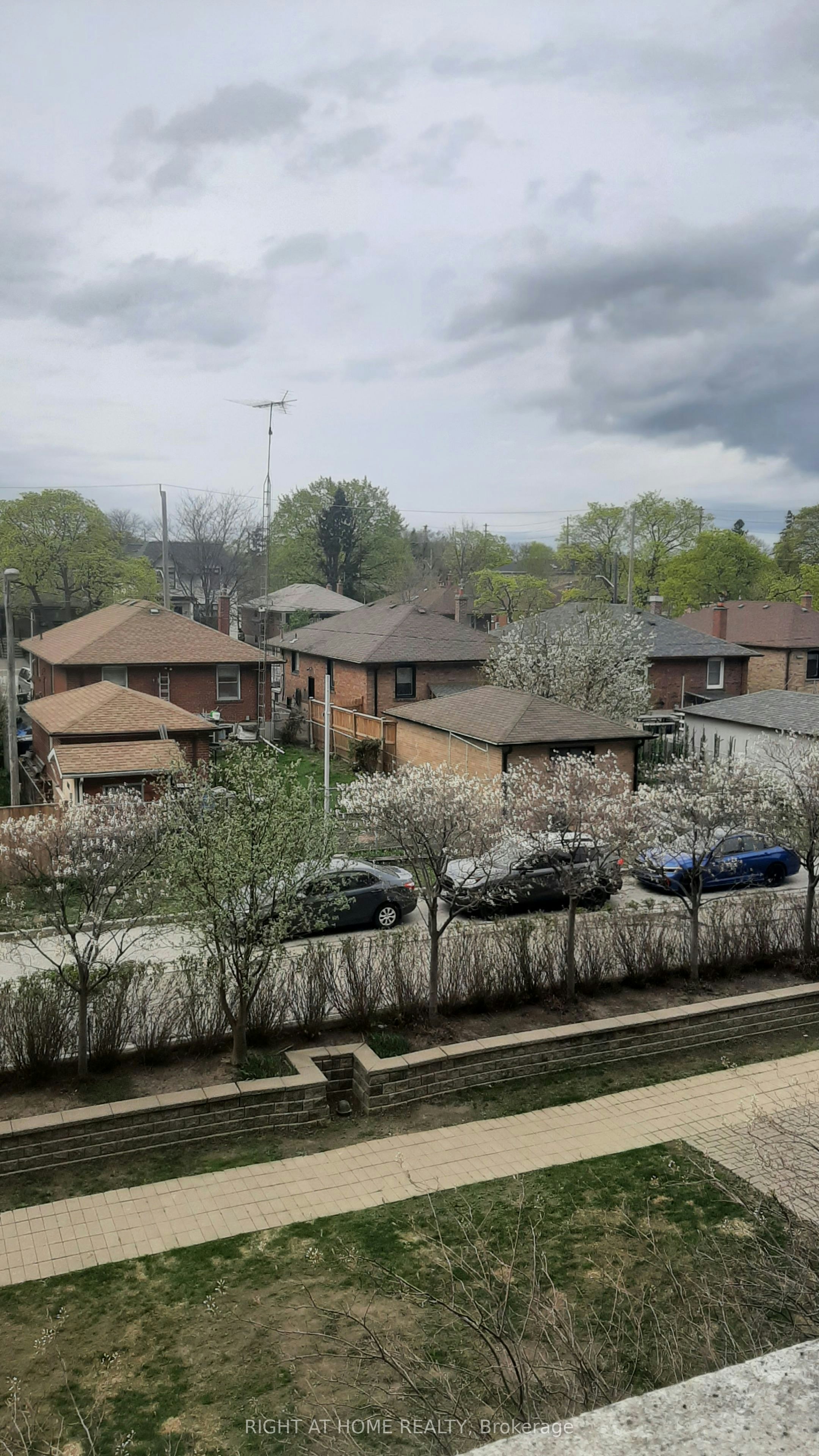 1040 The Queensway N/A, Toronto, ON, M8Z 0A7 - 18