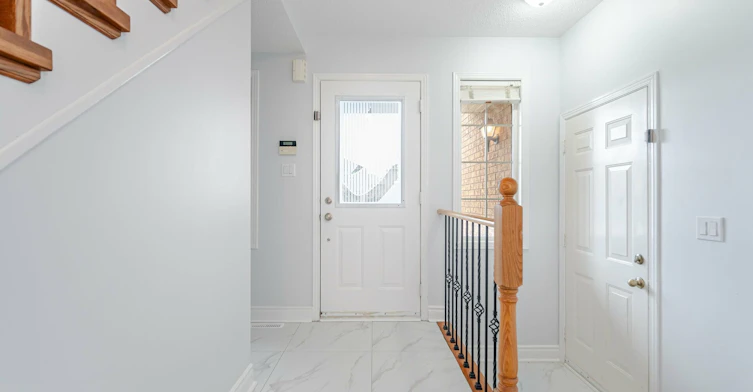 2340 Newcastle Crescent, Oakville, ON, L6M 4P6 - 4