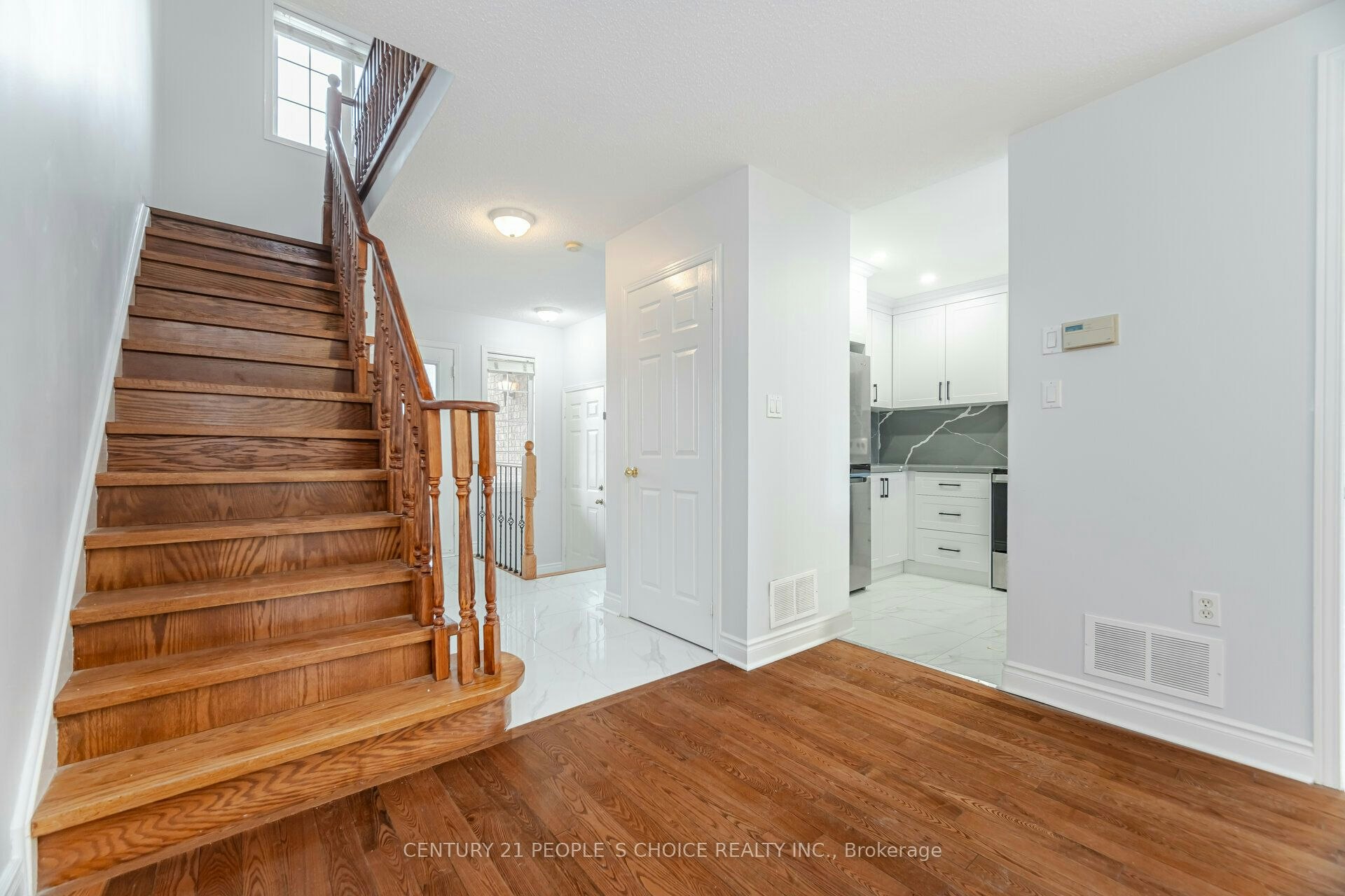 2340 Newcastle Crescent, Oakville, ON, L6M 4P6 - 16