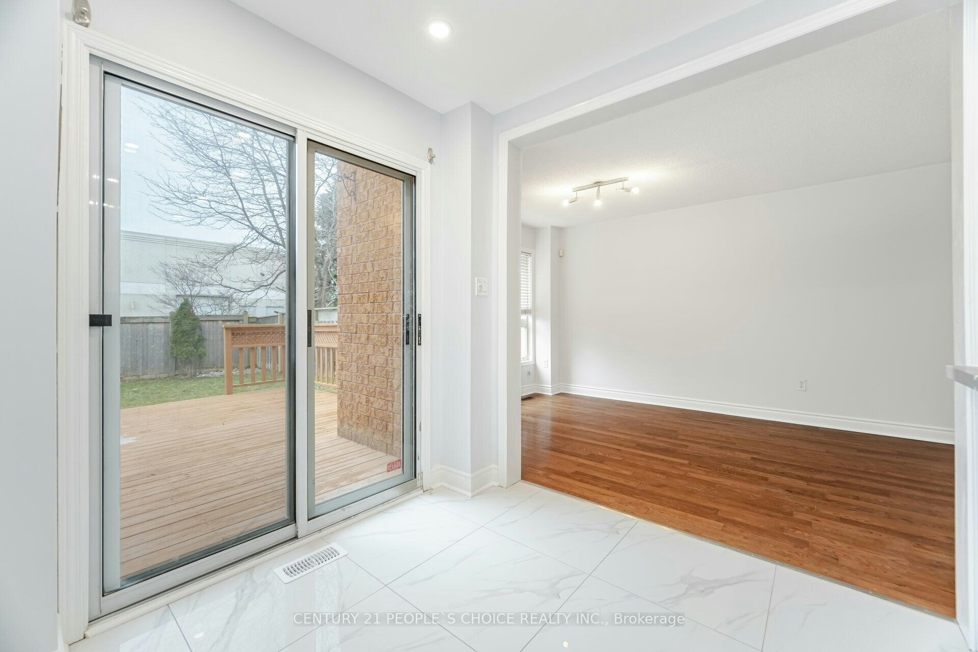 2340 Newcastle Crescent, Oakville, ON, L6M 4P6 - 10