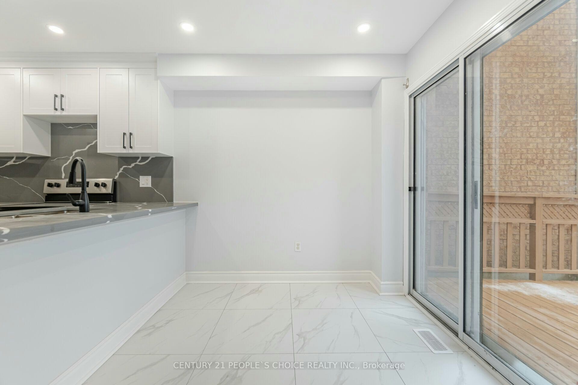 2340 Newcastle Crescent, Oakville, ON, L6M 4P6 - 9