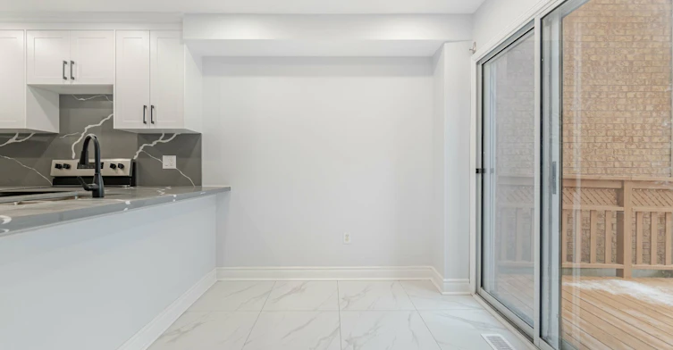 2340 Newcastle Crescent, Oakville, ON, L6M 4P6 - 9
