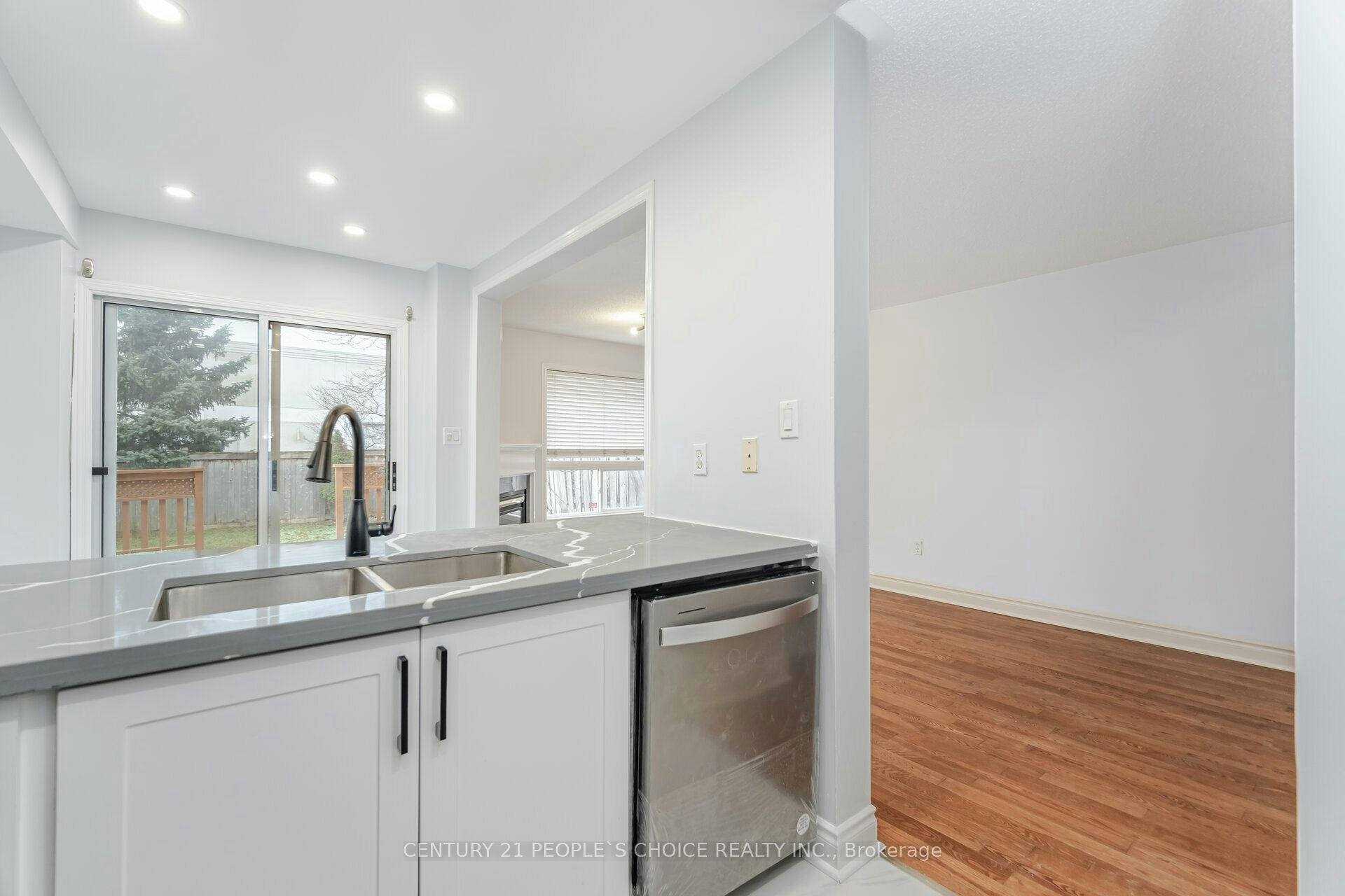 2340 Newcastle Crescent, Oakville, ON, L6M 4P6 - 13