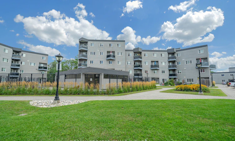 116-2001 Bonnymede Drive