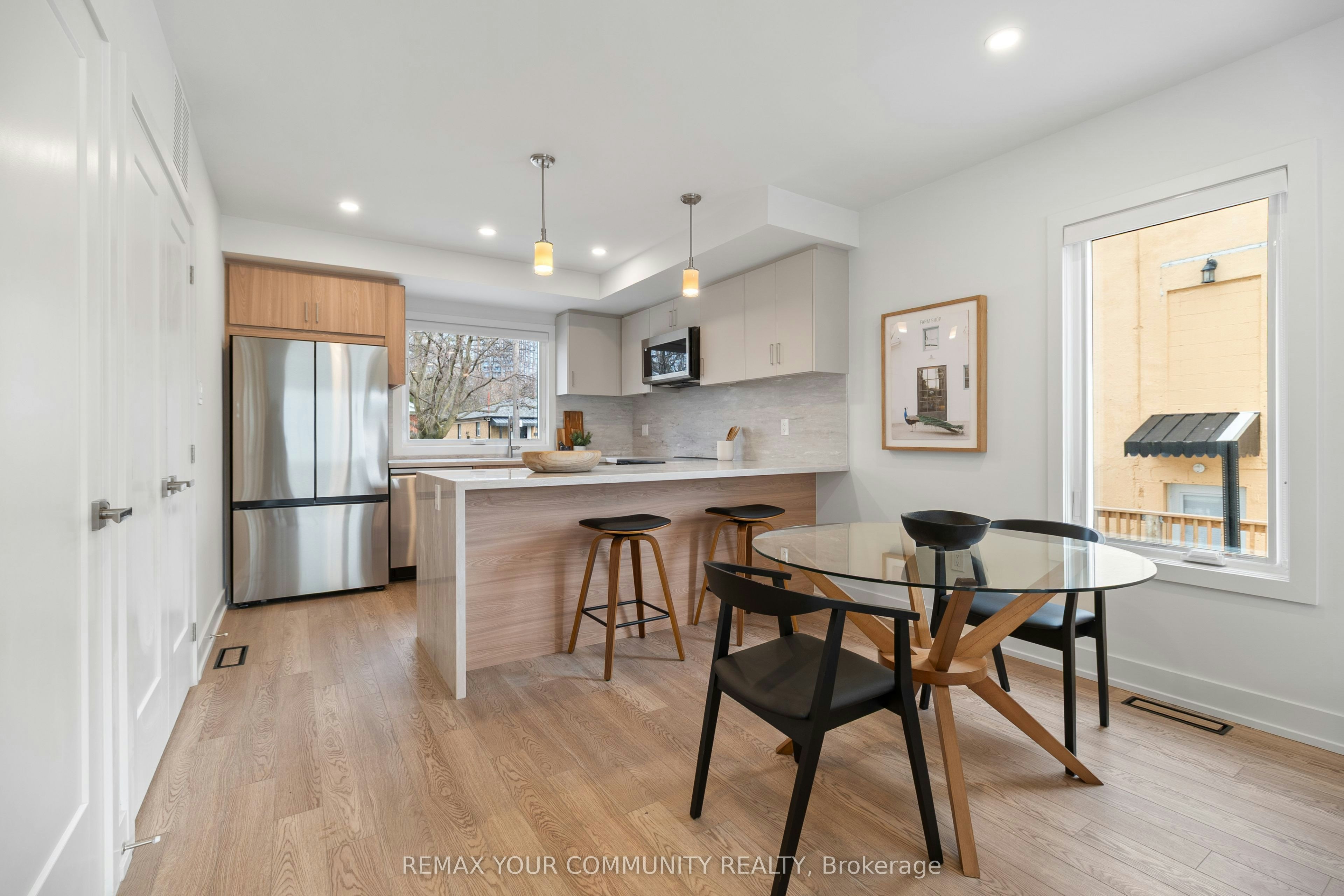 2-34 Poplar Avenue, Toronto, ON, M9B 3R4 - 10