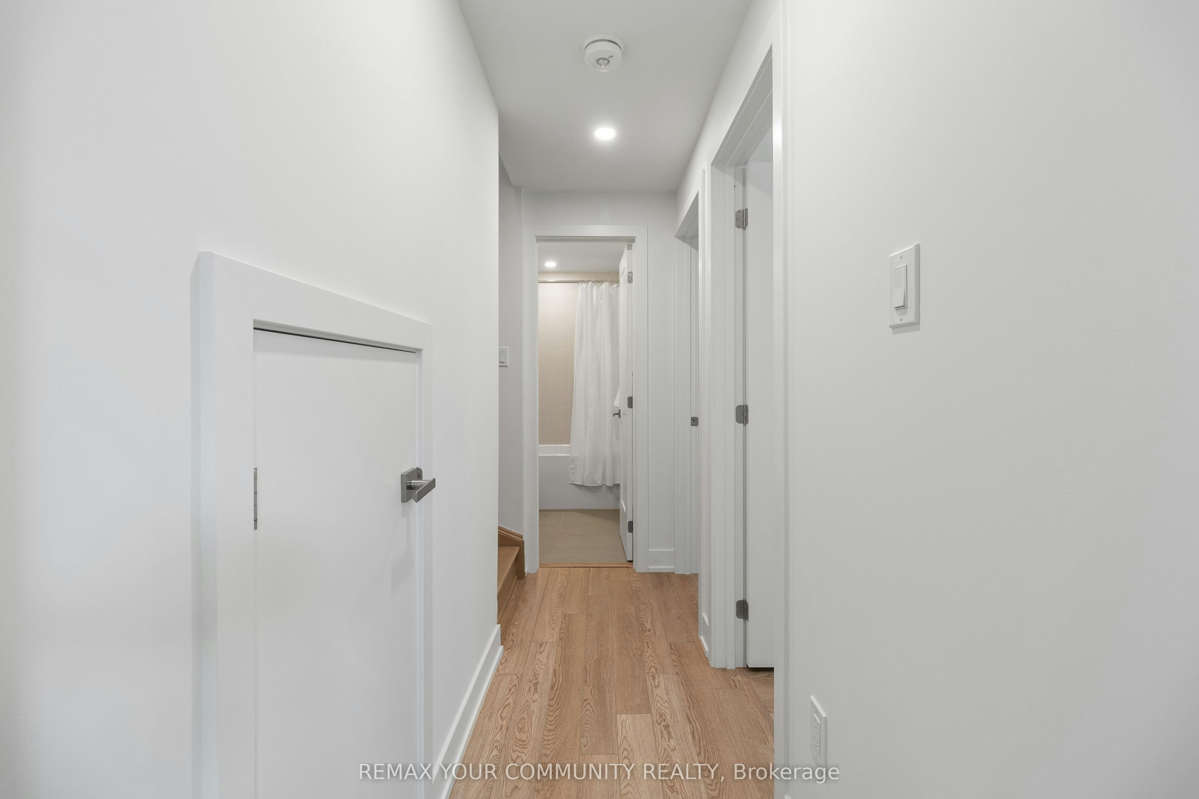 2-34 Poplar Avenue, Toronto, ON, M9B 3R4 - 17