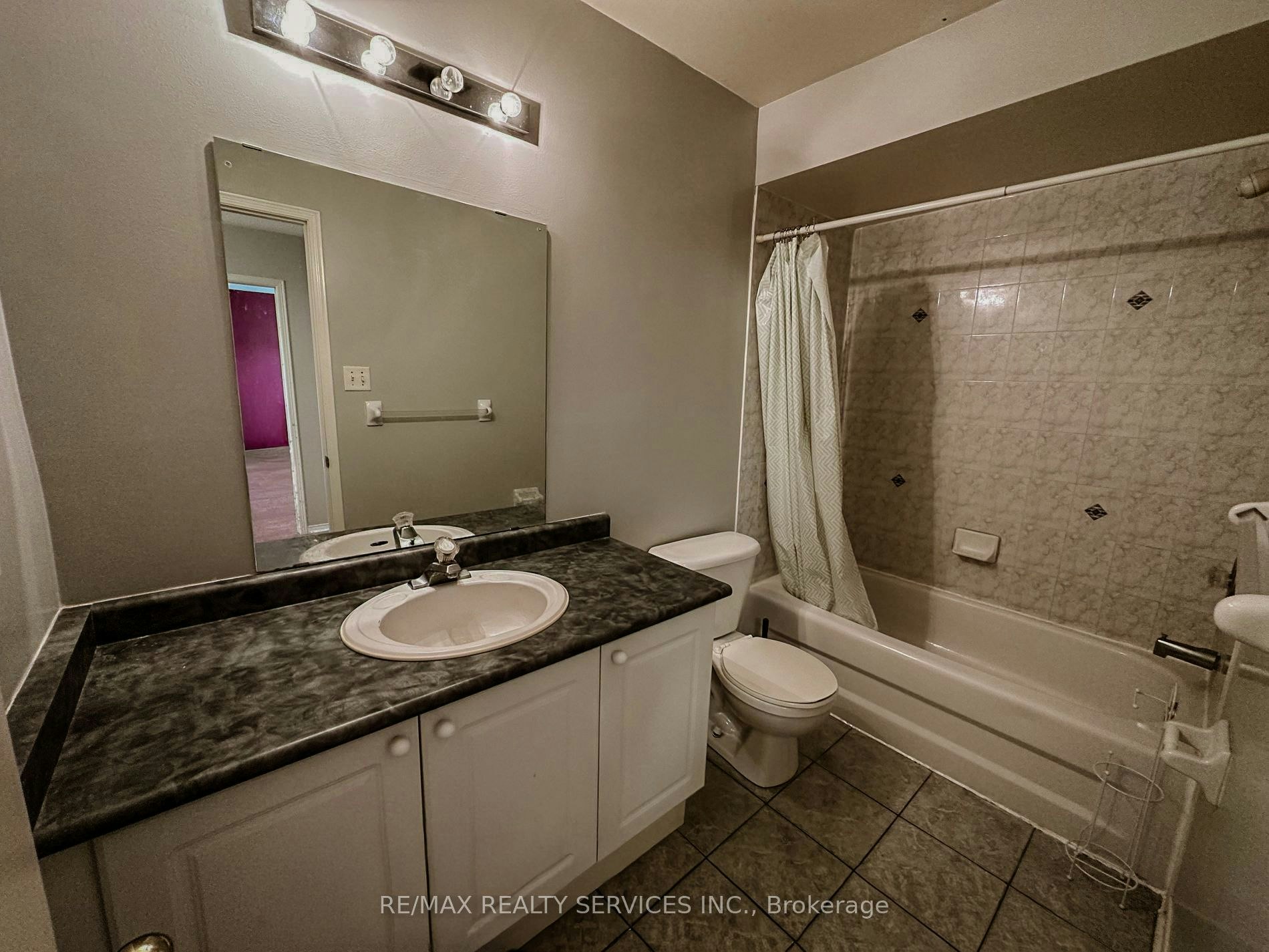 41 Sandyshores Drive, Brampton, ON, L6R 2H2 - 13
