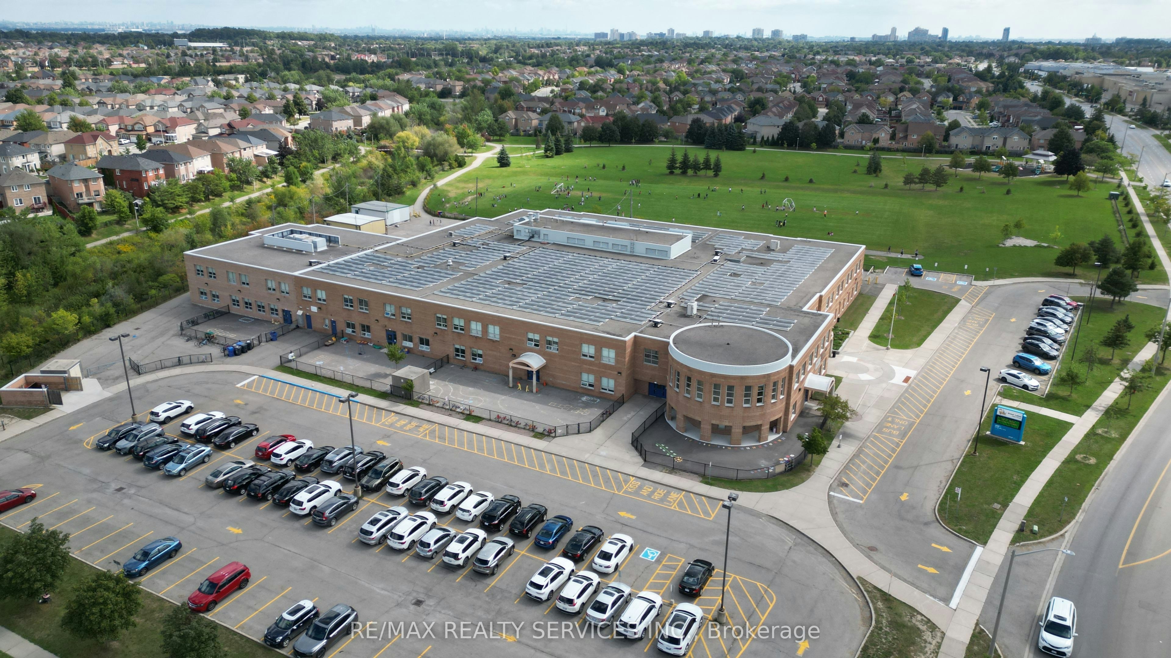 41 Sandyshores Drive, Brampton, ON, L6R 2H2 - 32