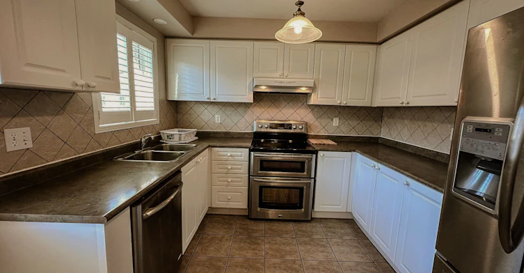 41 Sandyshores Drive, Brampton, ON, L6R 2H2 - 3