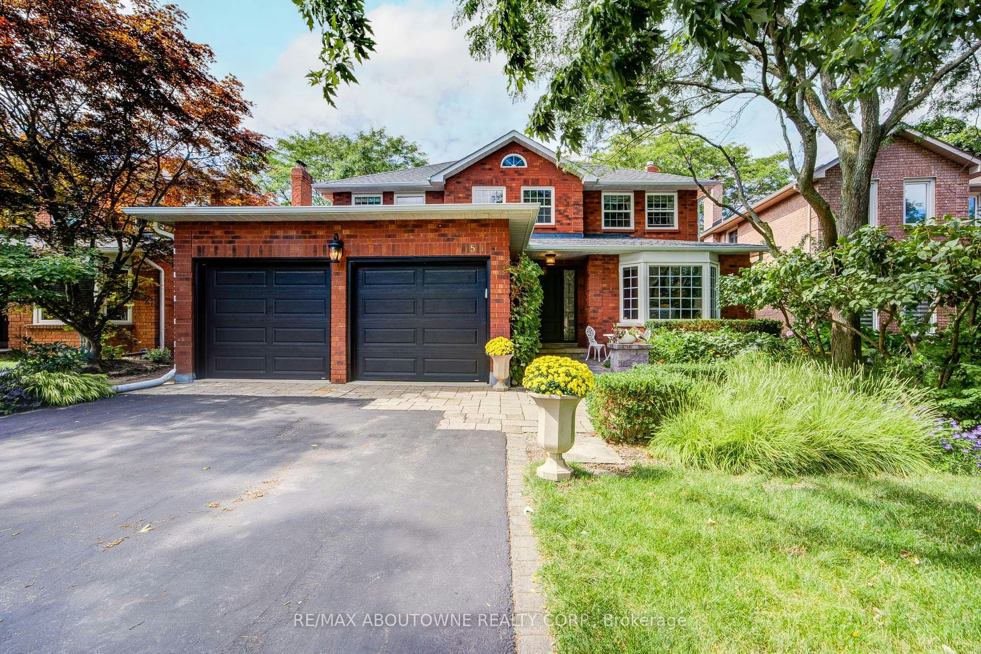 1511 Stoneybrook Trail, Oakville, ON, L6M 2R4