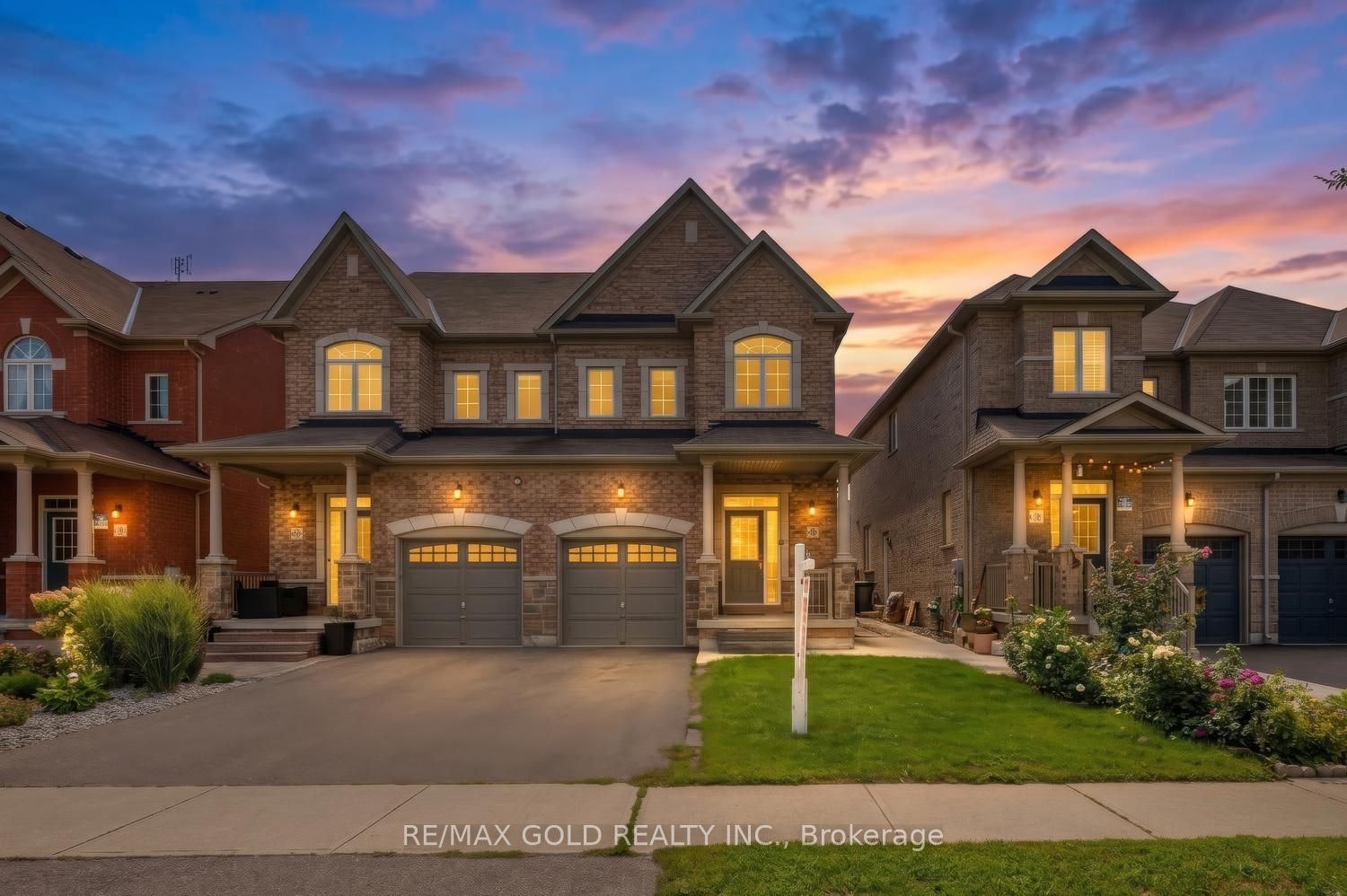 116 Lesabre Crescent, Brampton, ON, L6P 0W4