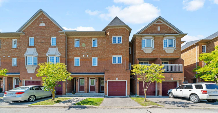 94-6950 Tenth Line W, Mississauga, ON, L5N 6Y1