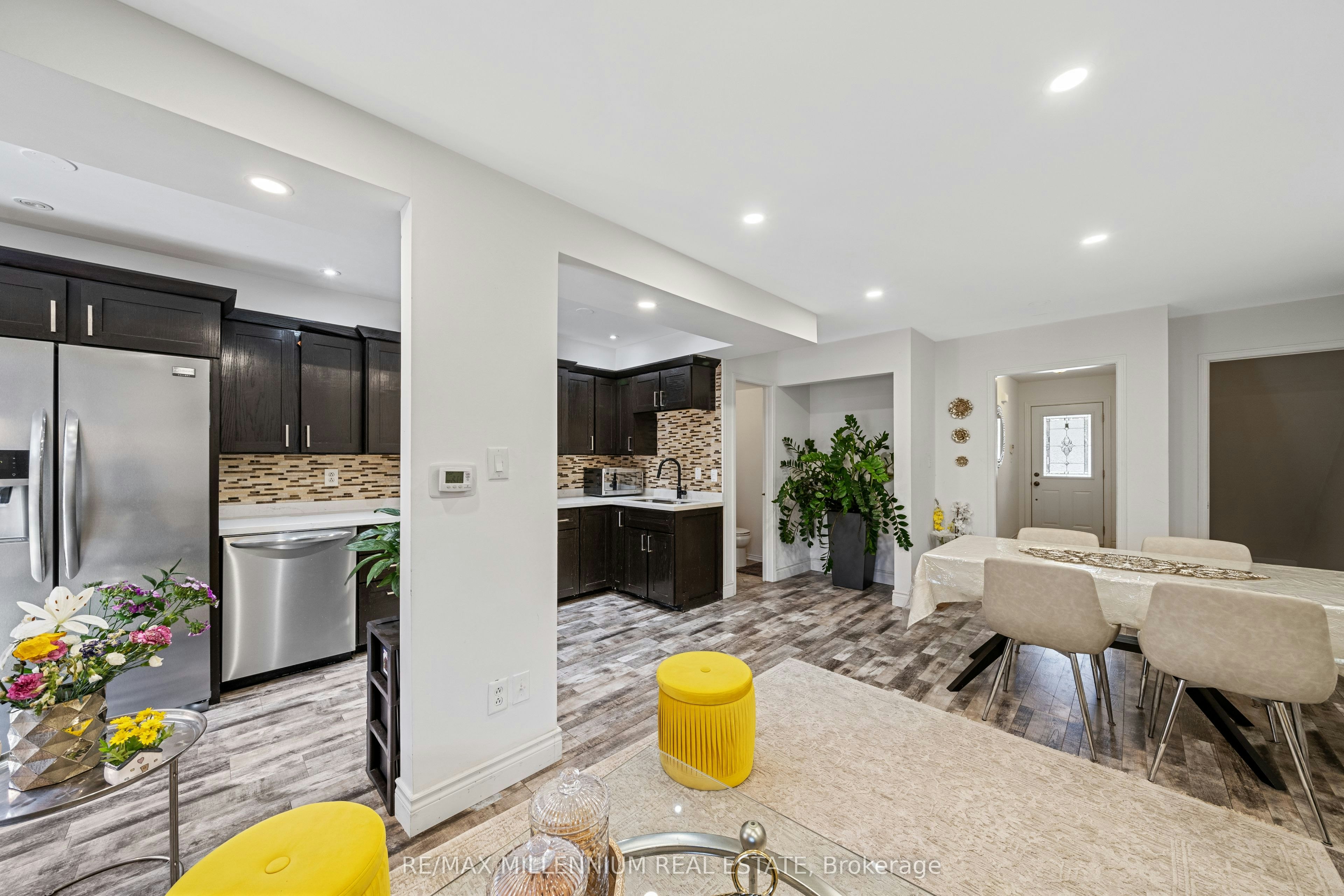 94-6950 Tenth Line W, Mississauga, ON, L5N 6Y1 - 9