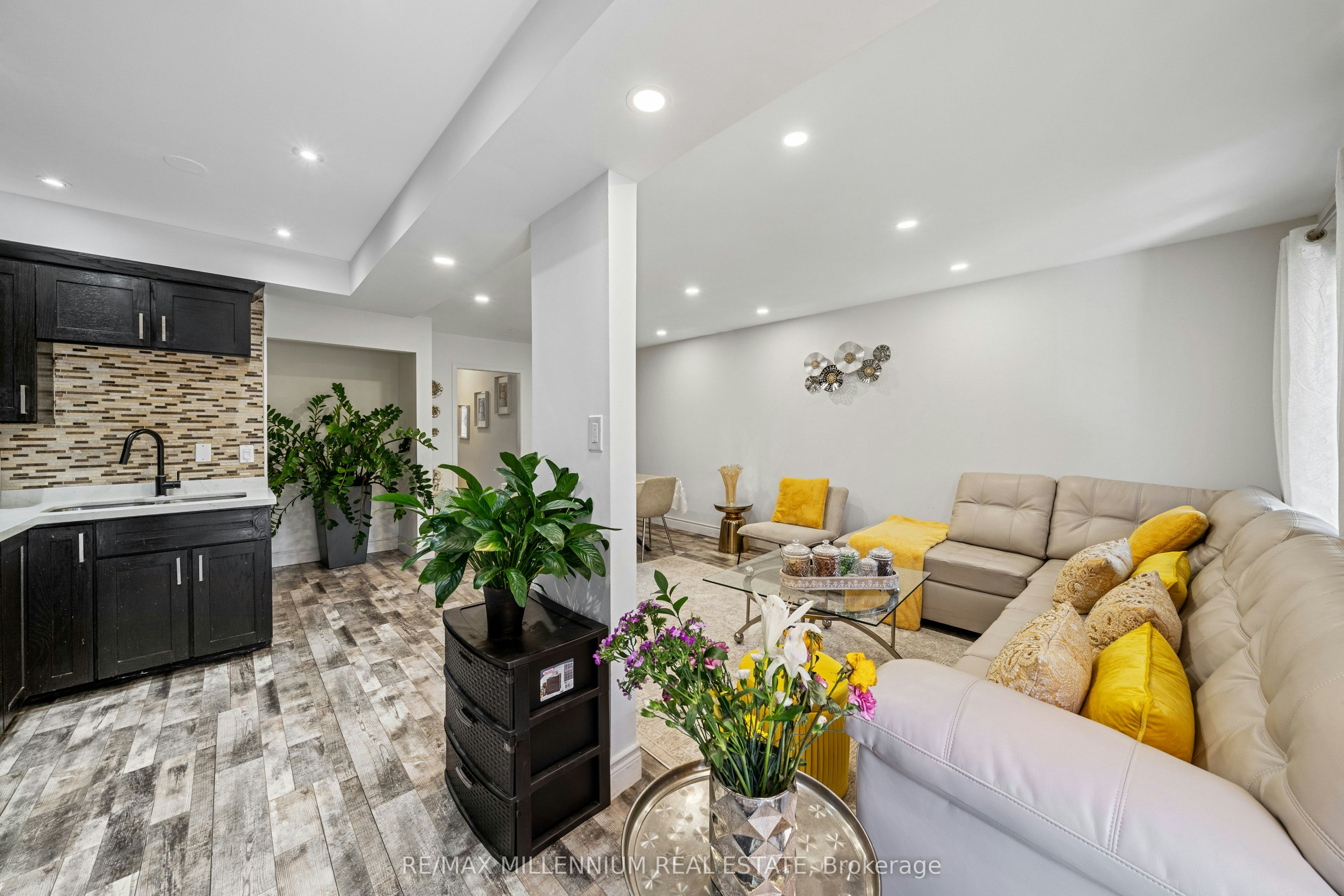 94-6950 Tenth Line W, Mississauga, ON, L5N 6Y1 - 11