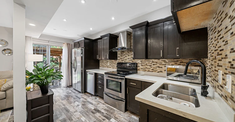 94-6950 Tenth Line W, Mississauga, ON, L5N 6Y1 - 13