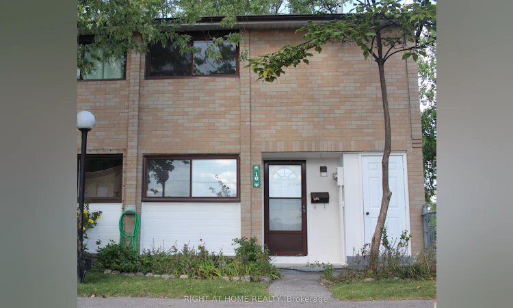 10-10 Fleetwood Crescent