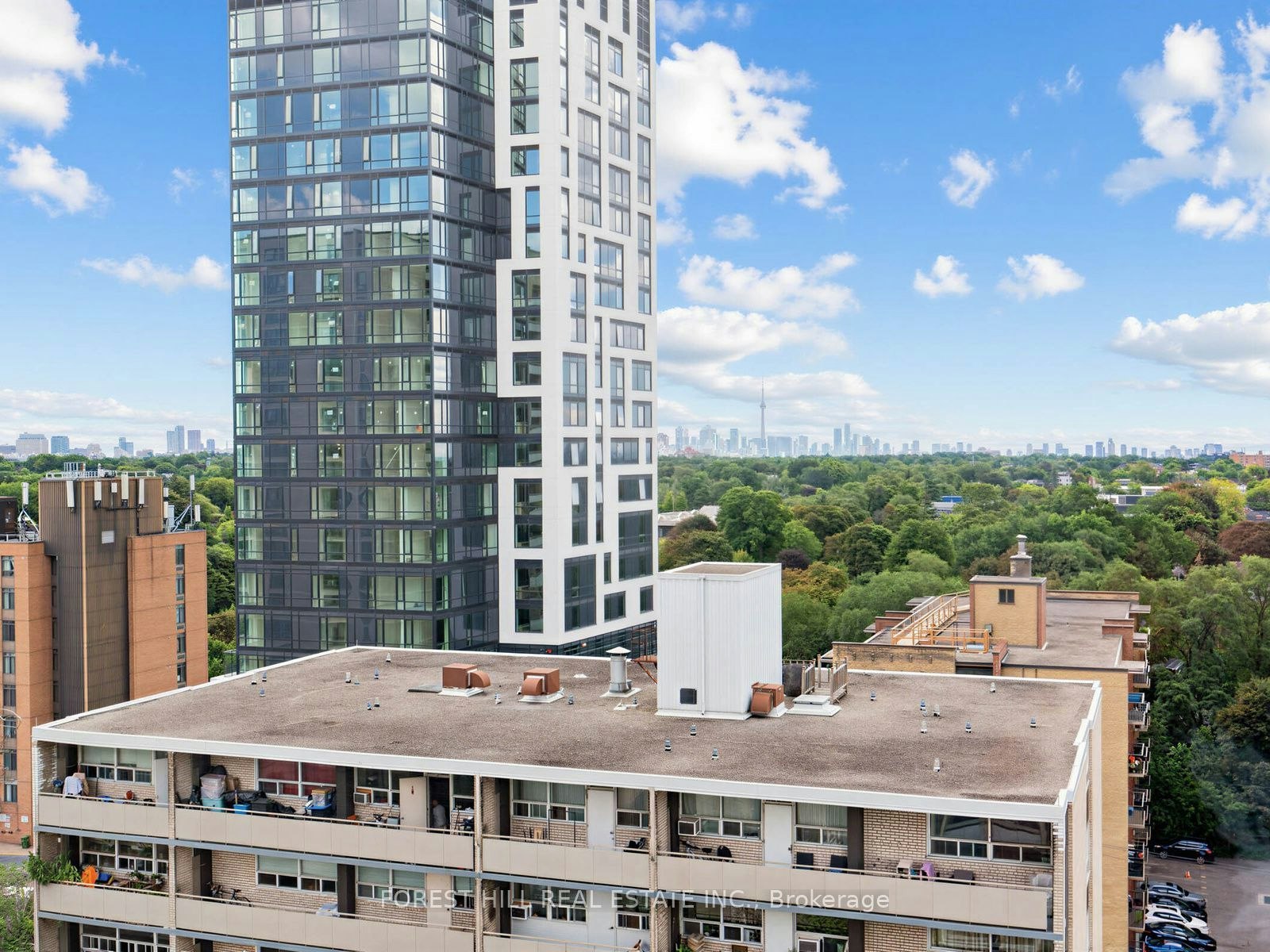 1201-141 Lyon Court, Toronto, ON, M6B 3H2 - 18
